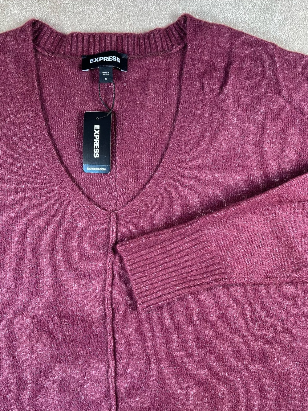Express Sweater V Neck Deep Red/Purple Pullover NWT Front Seam Women's Small